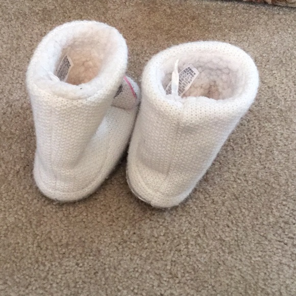 Disney Bedroom Slippers Girl’s - Picture 3 of 7